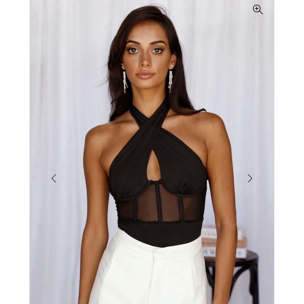 Hello Molly Halter Bodysuit Black NWT Underwire Mesh‎ Size M AU 10 US 6